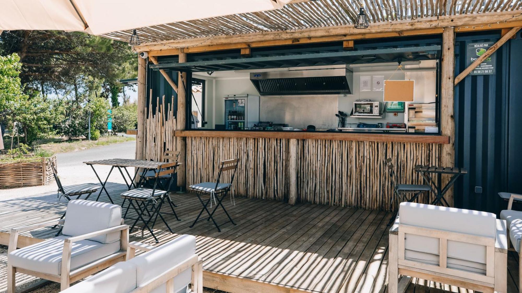 Camping La Pree Les Portes-en-Re ภายนอก รูปภาพ