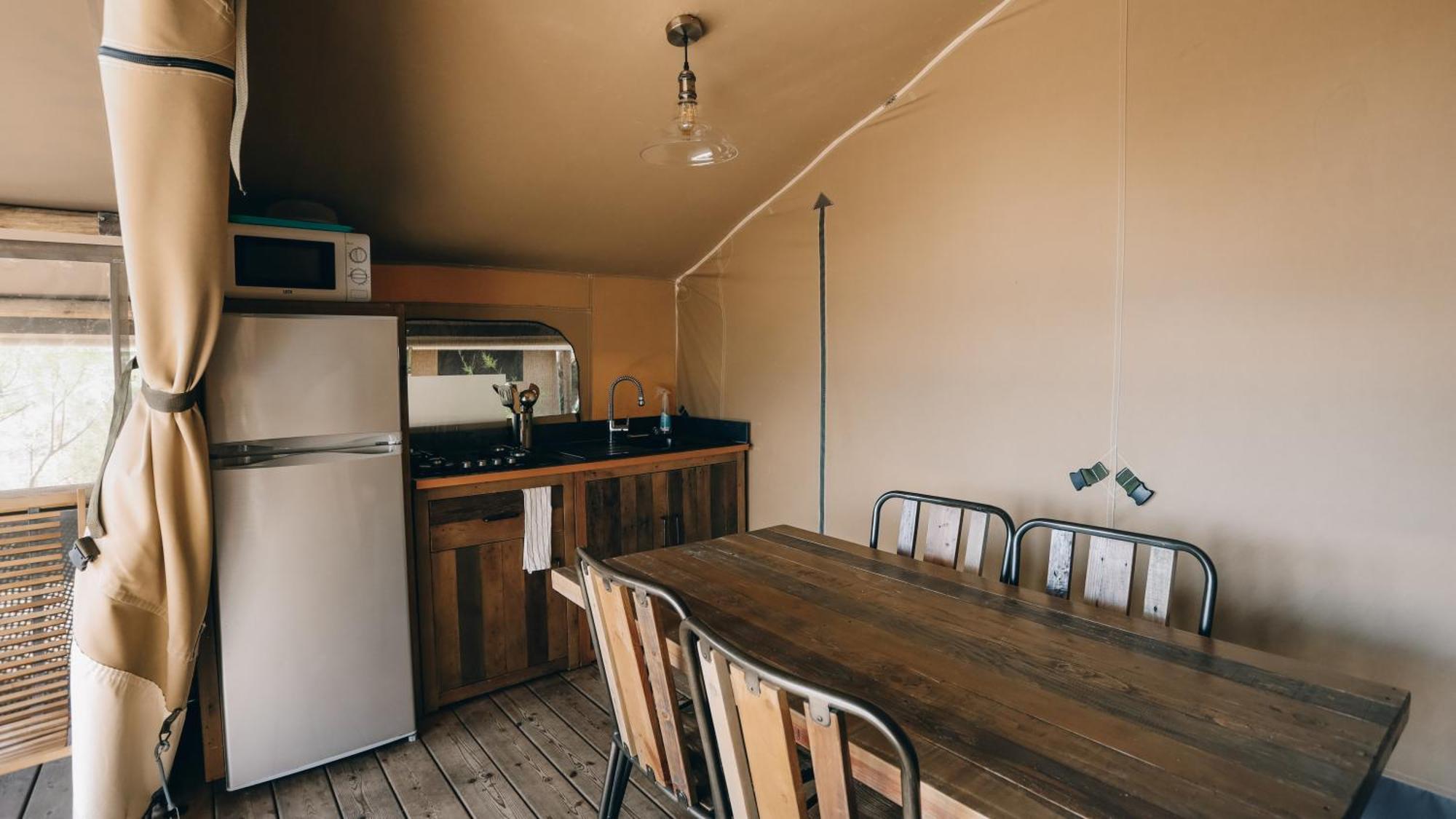 Camping La Pree Les Portes-en-Re ห้อง รูปภาพ